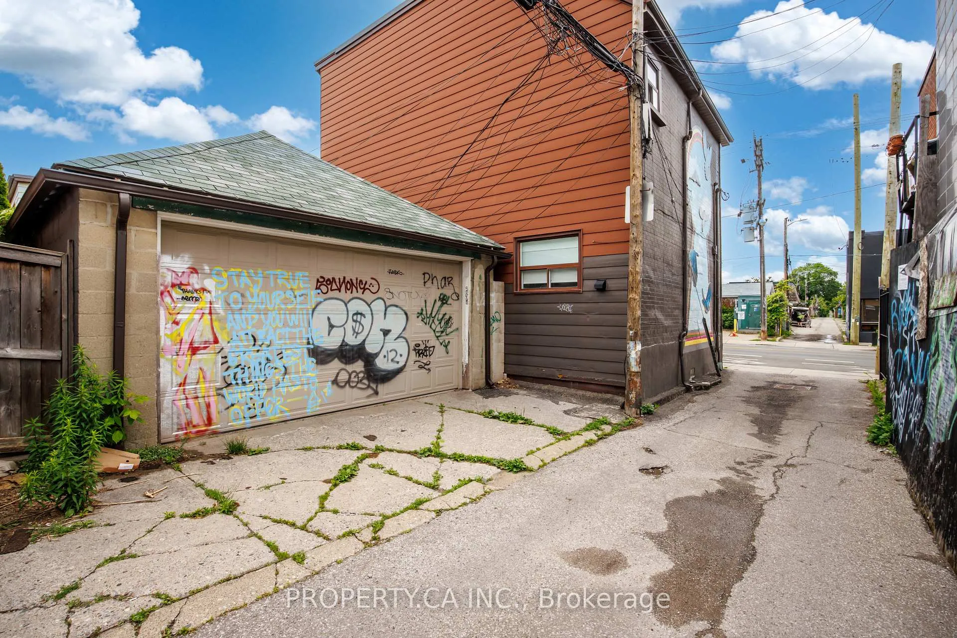 Photo 33 of 233 Clinton Street, Toronto, Palmerston-Little Italy — HOMEH