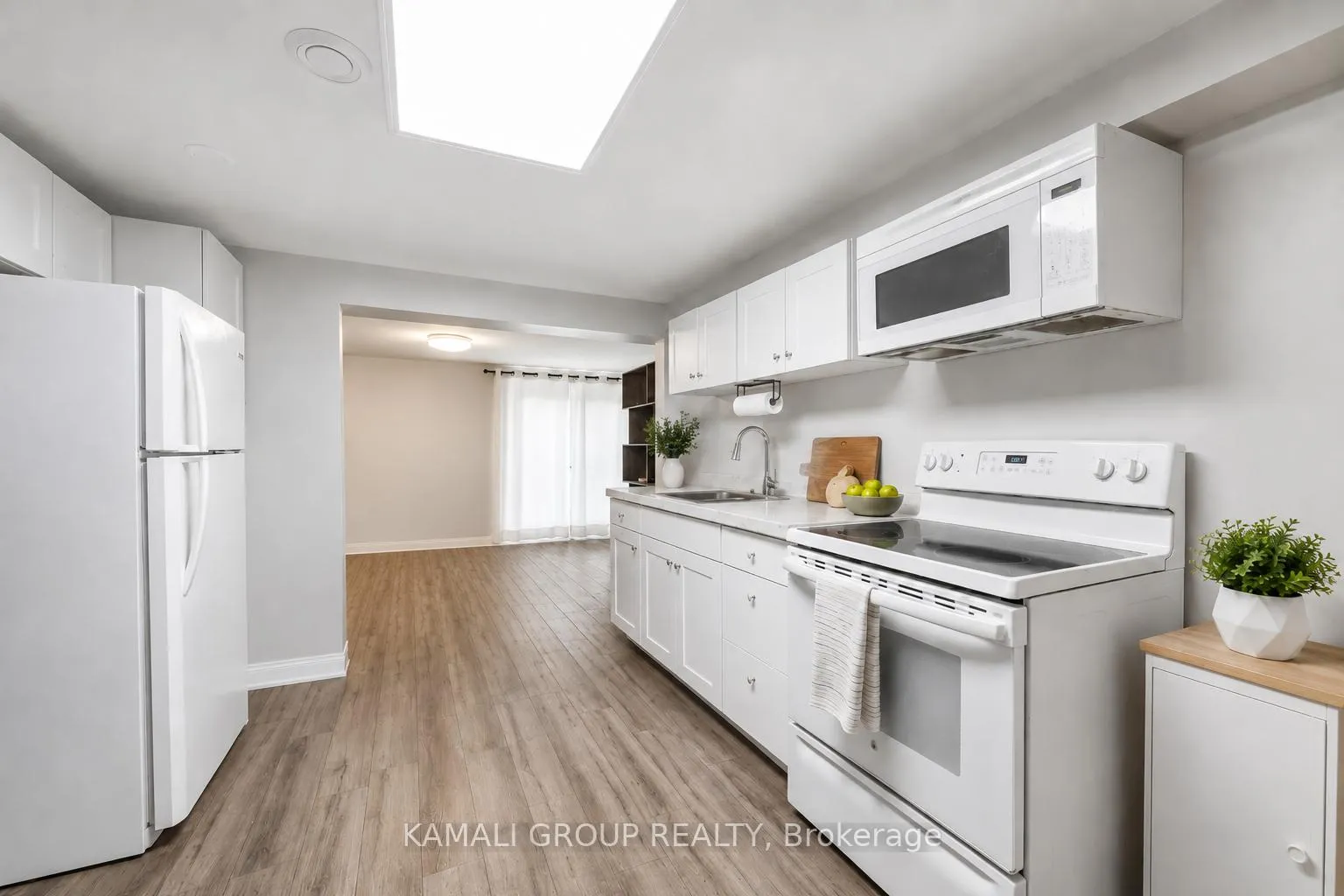 Photo 3 of Unit BSMT, 580 Capilano Crescent, Oshawa, Donevan — HOMEH