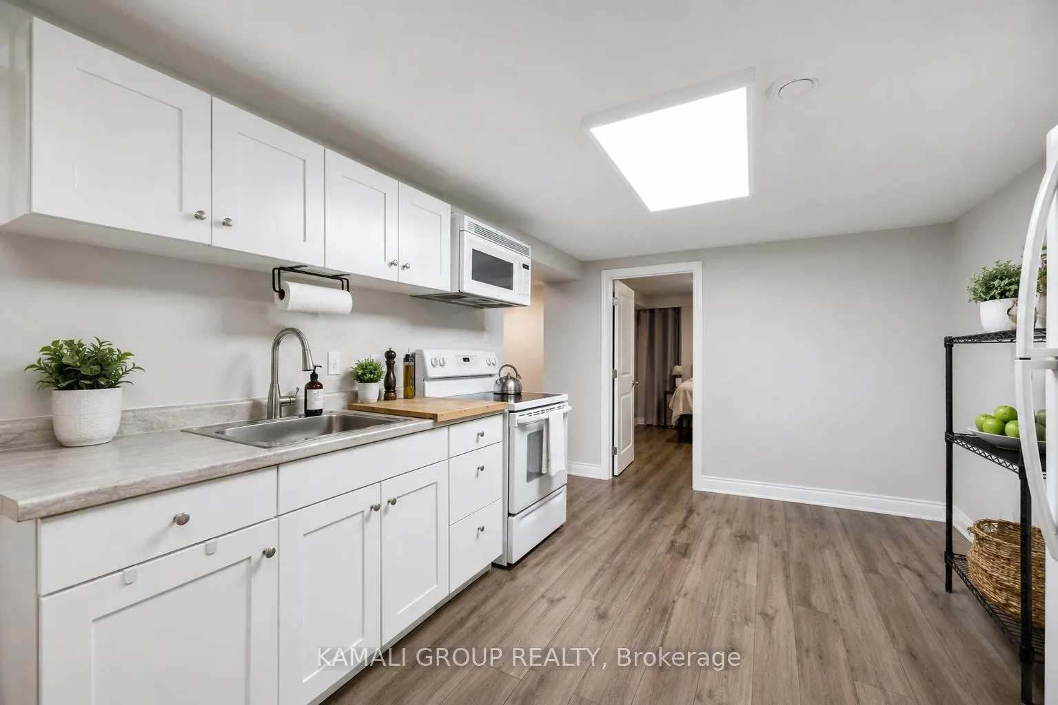 Photo 6 of Unit BSMT, 580 Capilano Crescent, Oshawa, Donevan — HOMEH