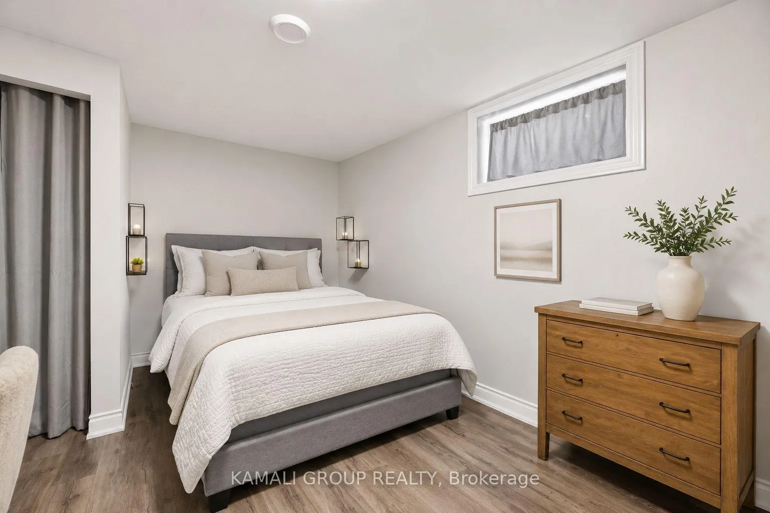 Photo 8 of Unit BSMT, 580 Capilano Crescent, Oshawa, Donevan — HOMEH