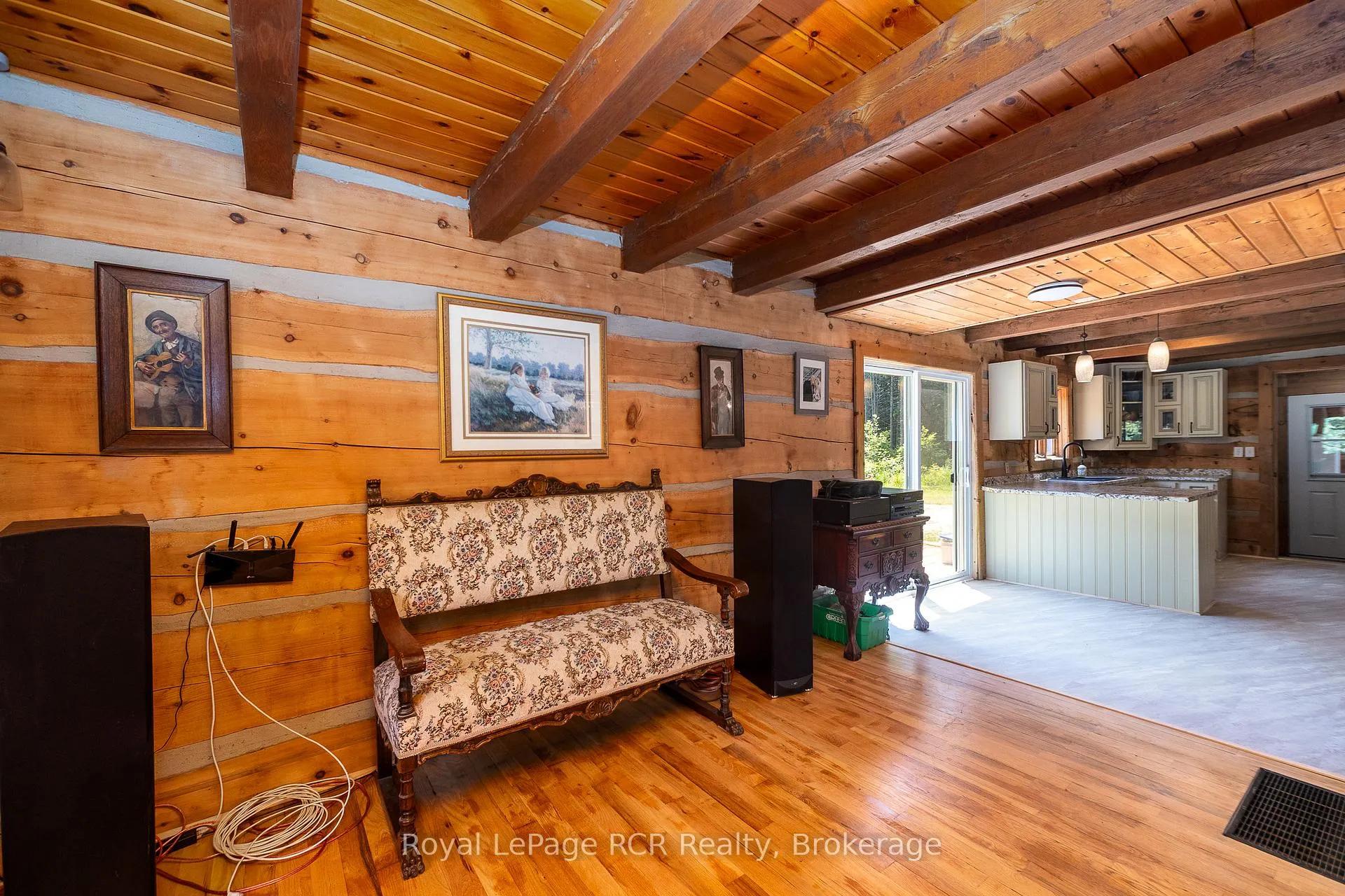 Photo 11 of 113 Crawford Road, Chatsworth — HOMEH