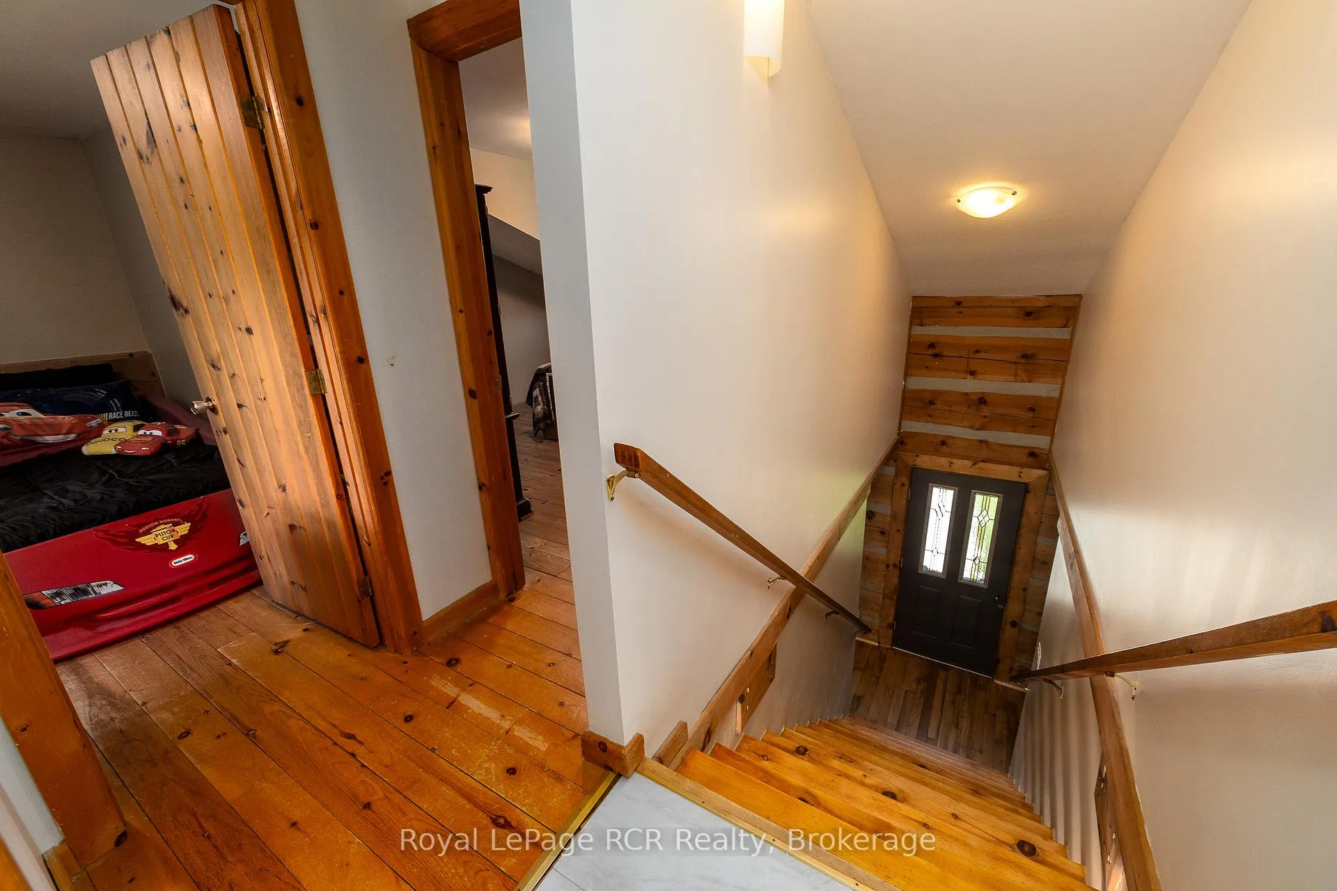 Photo 15 of 113 Crawford Road, Chatsworth — HOMEH