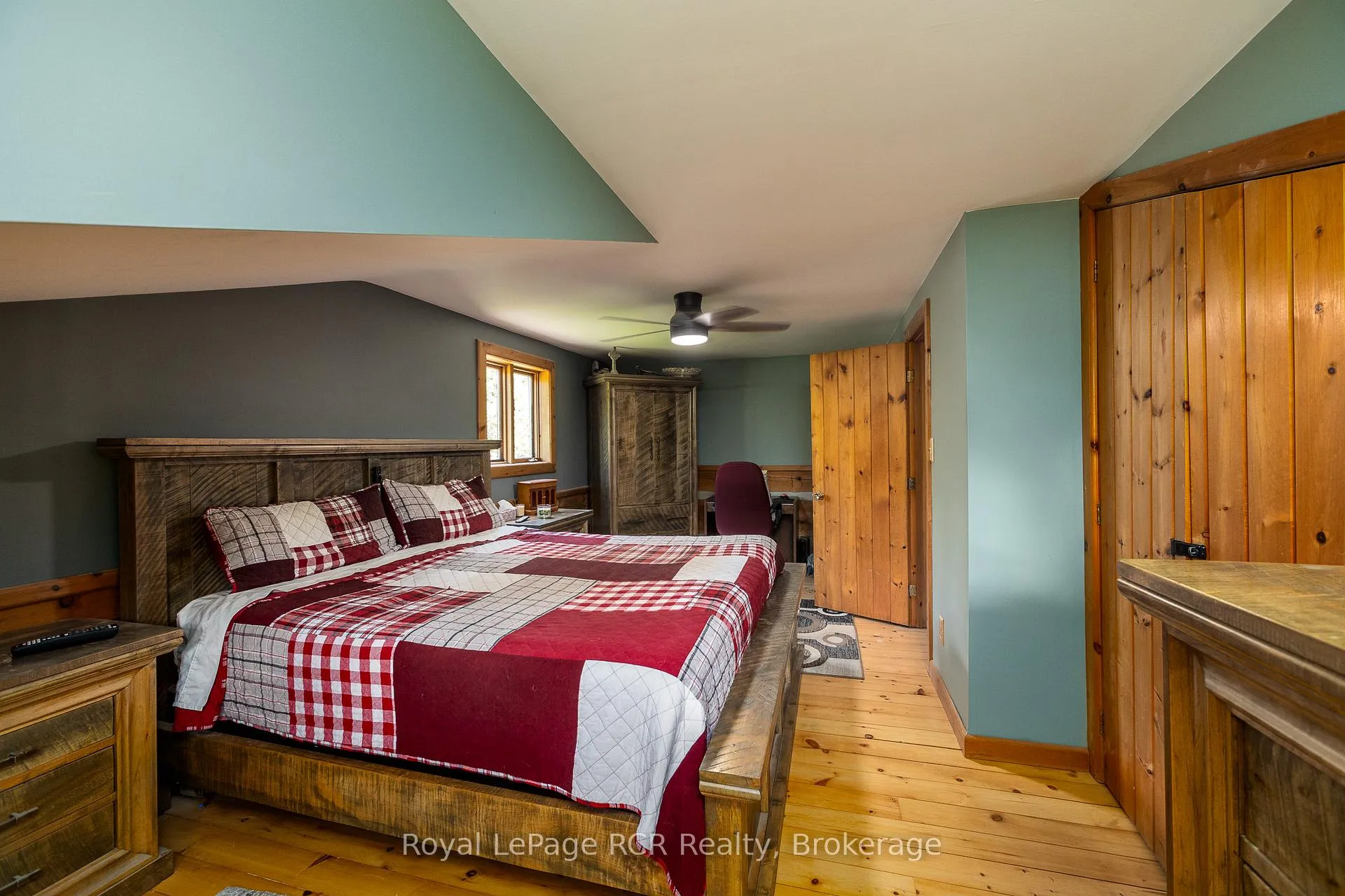 Photo 17 of 113 Crawford Road, Chatsworth — HOMEH