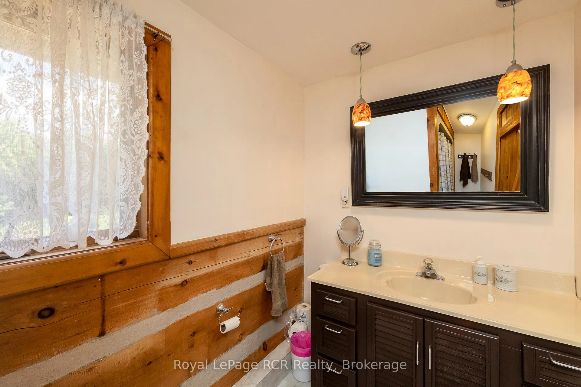 Photo 21 of 113 Crawford Road, Chatsworth — HOMEH