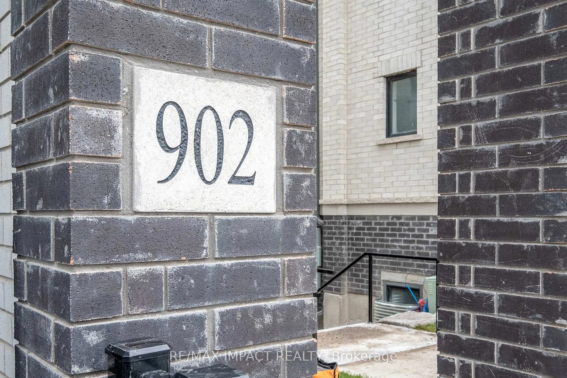 Photo 2 of Unit 902, 160 Densmore Road, Cobourg — HOMEH