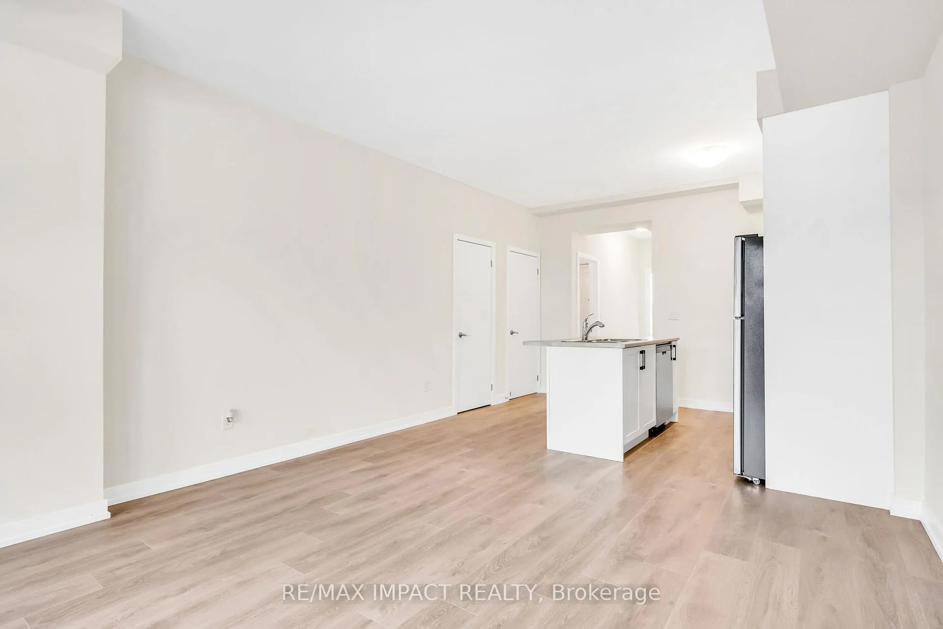 Photo 16 of Unit 902, 160 Densmore Road, Cobourg — HOMEH