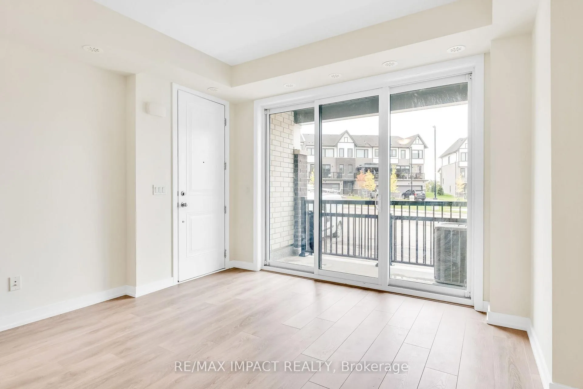 Photo 21 of Unit 902, 160 Densmore Road, Cobourg — HOMEH