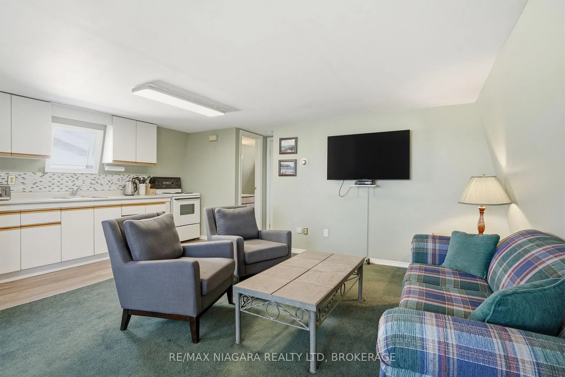 Photo 20 of 50 Henley Drive, St. Catharines, Martindale Pond — HOMEH