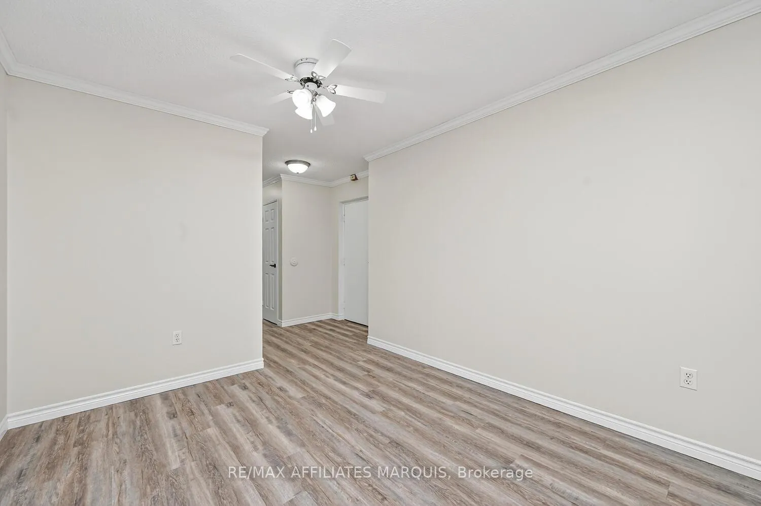 Photo 13 of Unit 204, 41 Sunset Boulevard, Perth, Perth — HOMEH