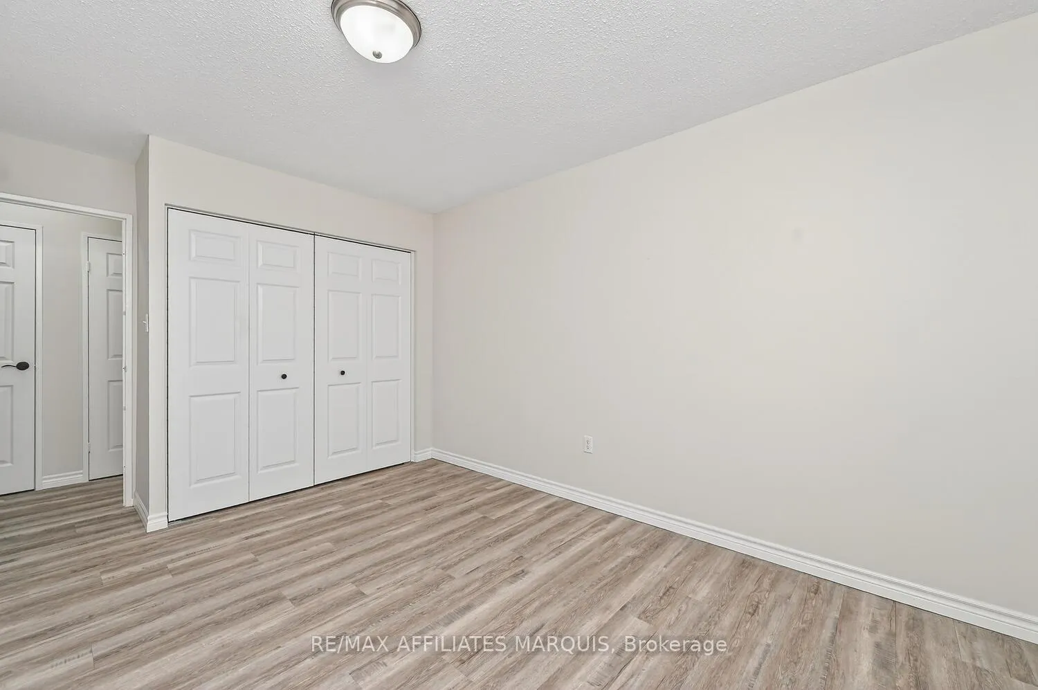 Photo 18 of Unit 204, 41 Sunset Boulevard, Perth, Perth — HOMEH