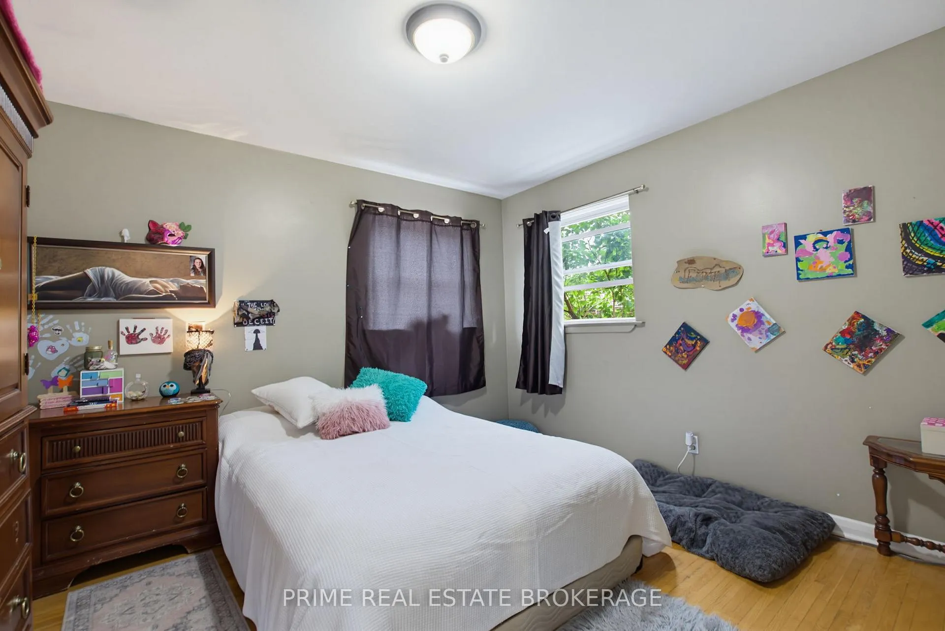 Photo 14 of 204 Burnside Drive, London, East I — HOMEH