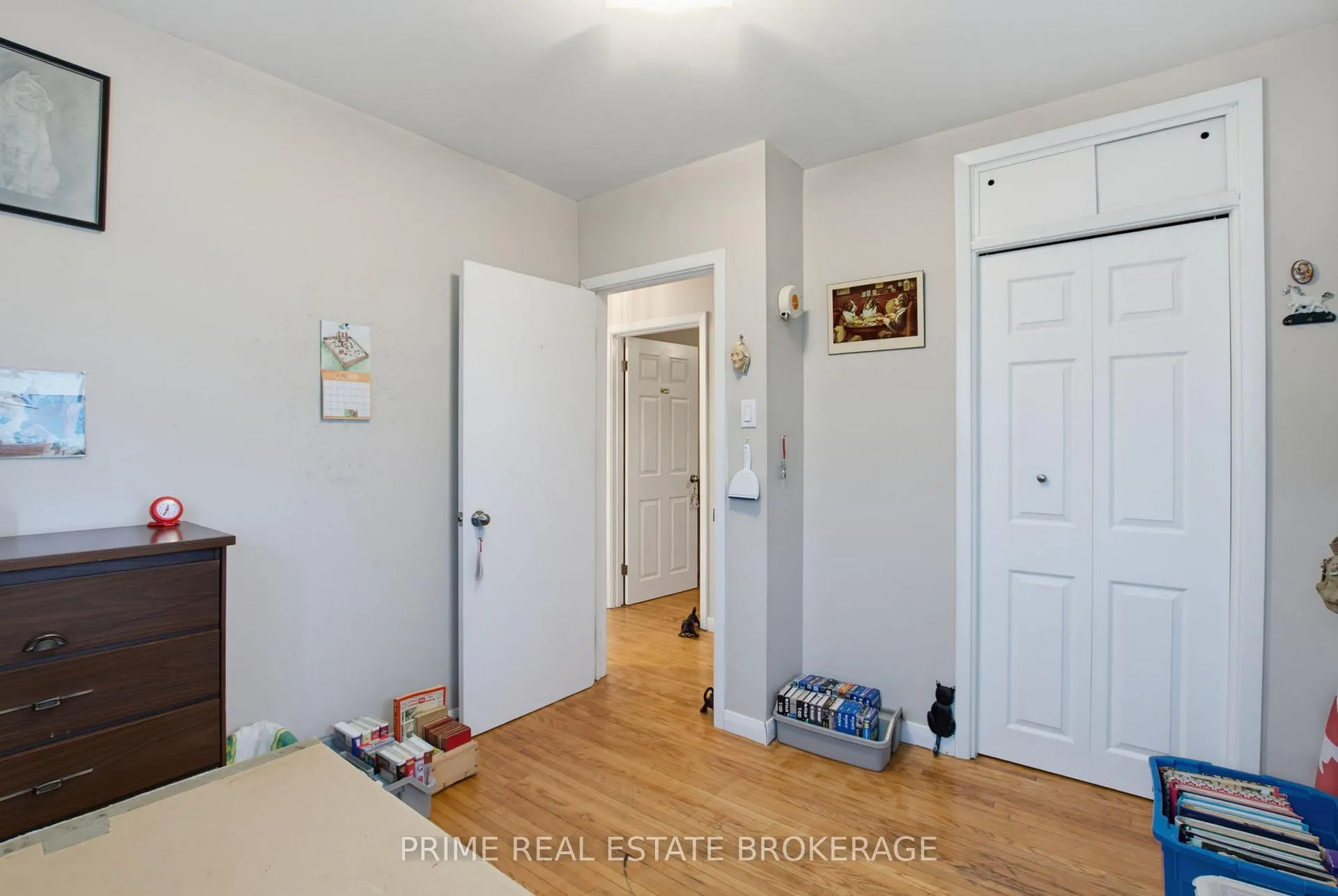 Photo 38 of 204 Burnside Drive, London, East I — HOMEH