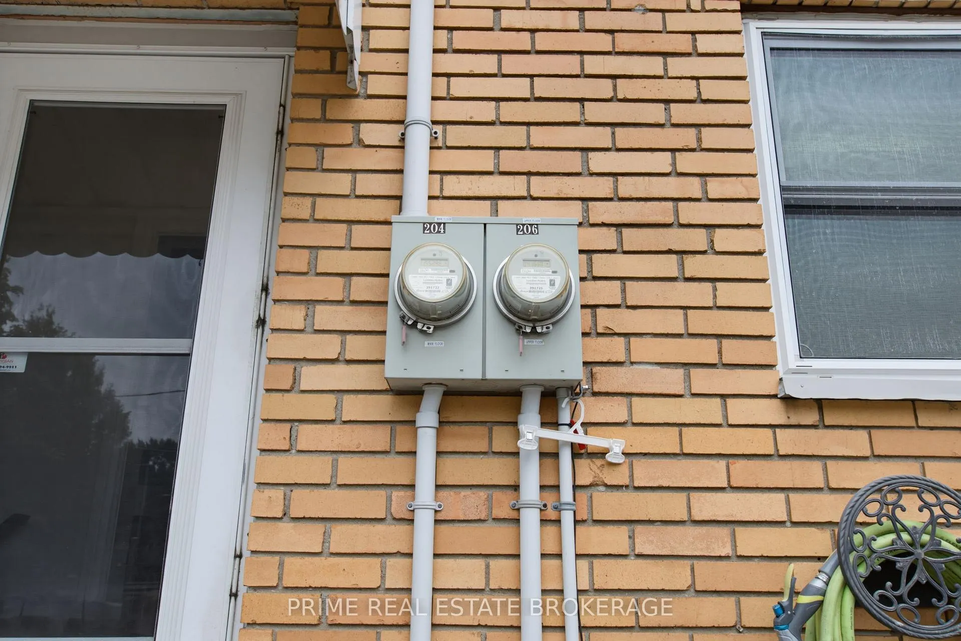 Photo 45 of 204 Burnside Drive, London, East I — HOMEH