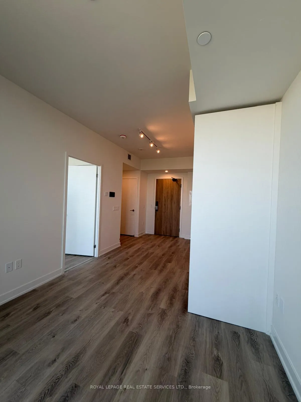 Photo 10 of Unit 3110, 1 Fairview Road E, Mississauga, Mississauga Valleys — HOMEH