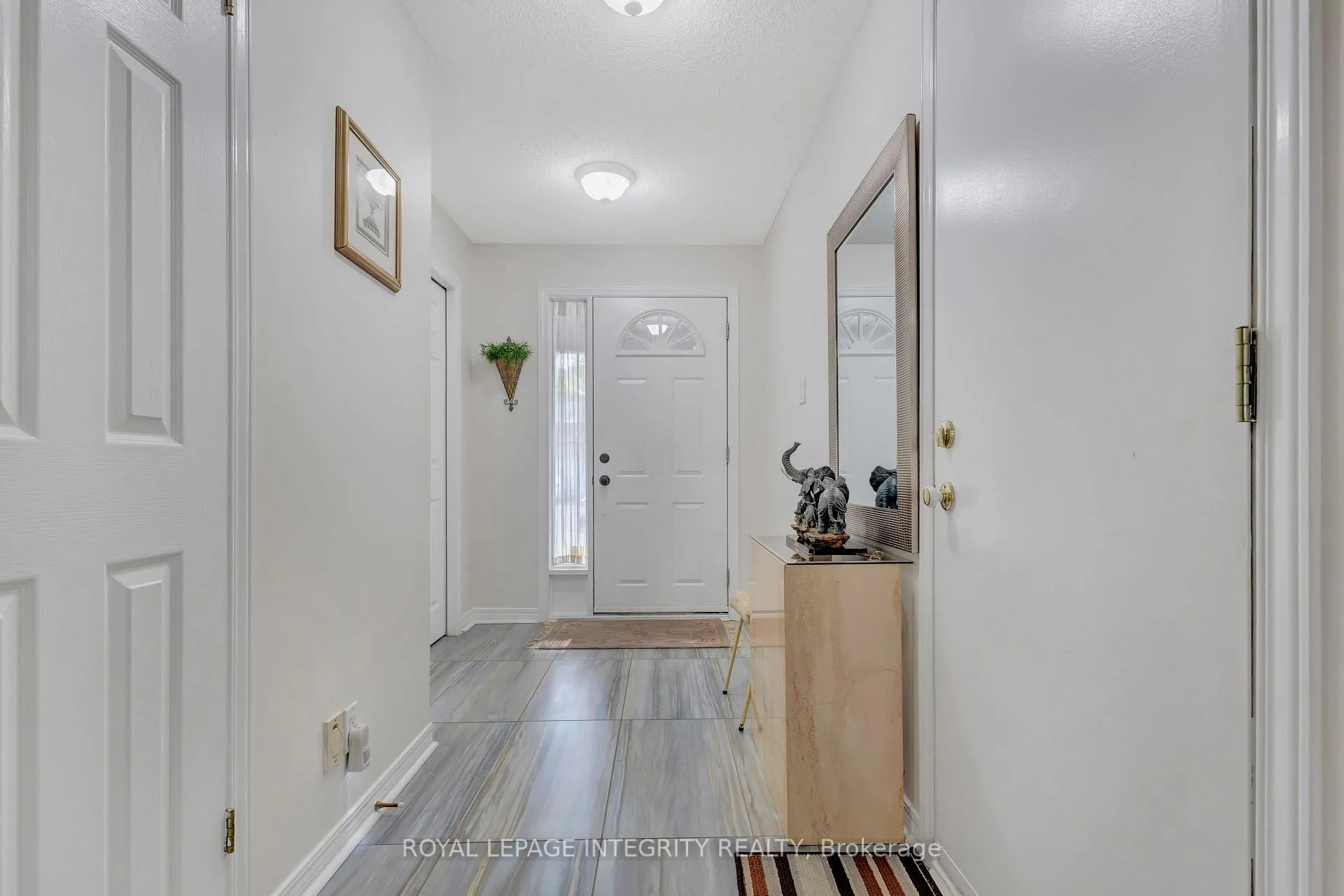 Photo 7 of 7 Westpointe Crescent, Ottawa, Centrepointe — HOMEH