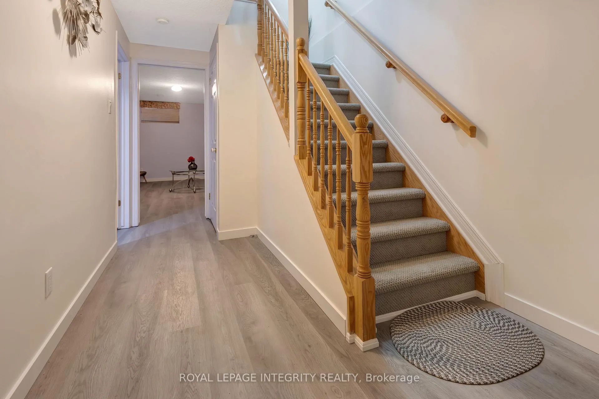 Photo 34 of 7 Westpointe Crescent, Ottawa, Centrepointe — HOMEH