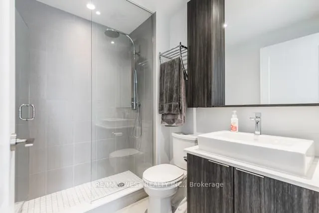 Photo 28 of Unit 1008, 110 Marine Parade Drive, Etobicoke, Mimico — HOMEH