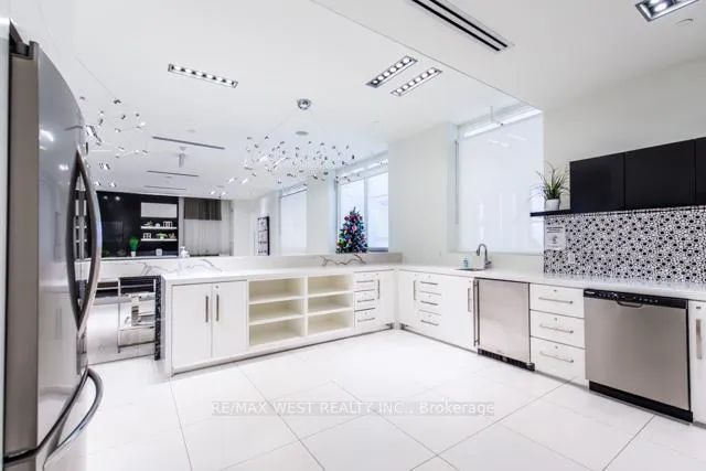 Photo 44 of Unit 1008, 110 Marine Parade Drive, Etobicoke, Mimico — HOMEH
