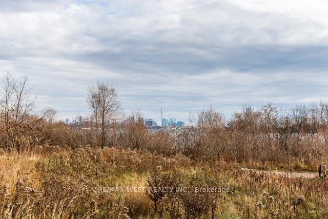 Photo 49 of Unit 1008, 110 Marine Parade Drive, Etobicoke, Mimico — HOMEH