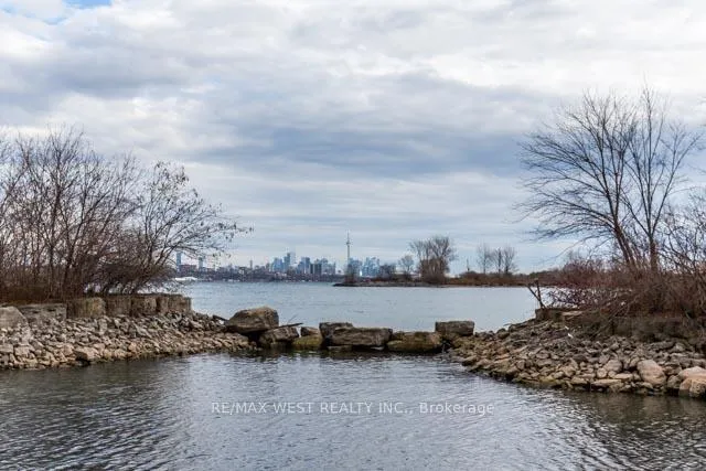 Photo 50 of Unit 1008, 110 Marine Parade Drive, Etobicoke, Mimico — HOMEH