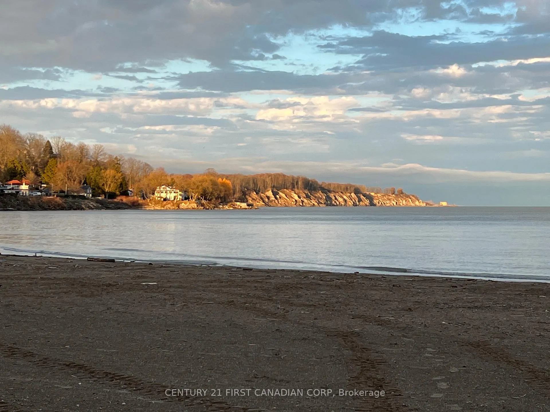 Photo 24 of Unit UPPER, 218 Joseph Street, Central Elgin, Port Stanley — HOMEH