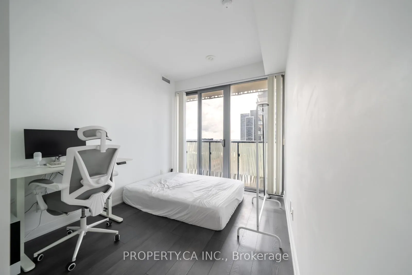 Photo 12 of Unit 2812, 50 Charles Street, Toronto, Church-Yonge Corridor — HOMEH