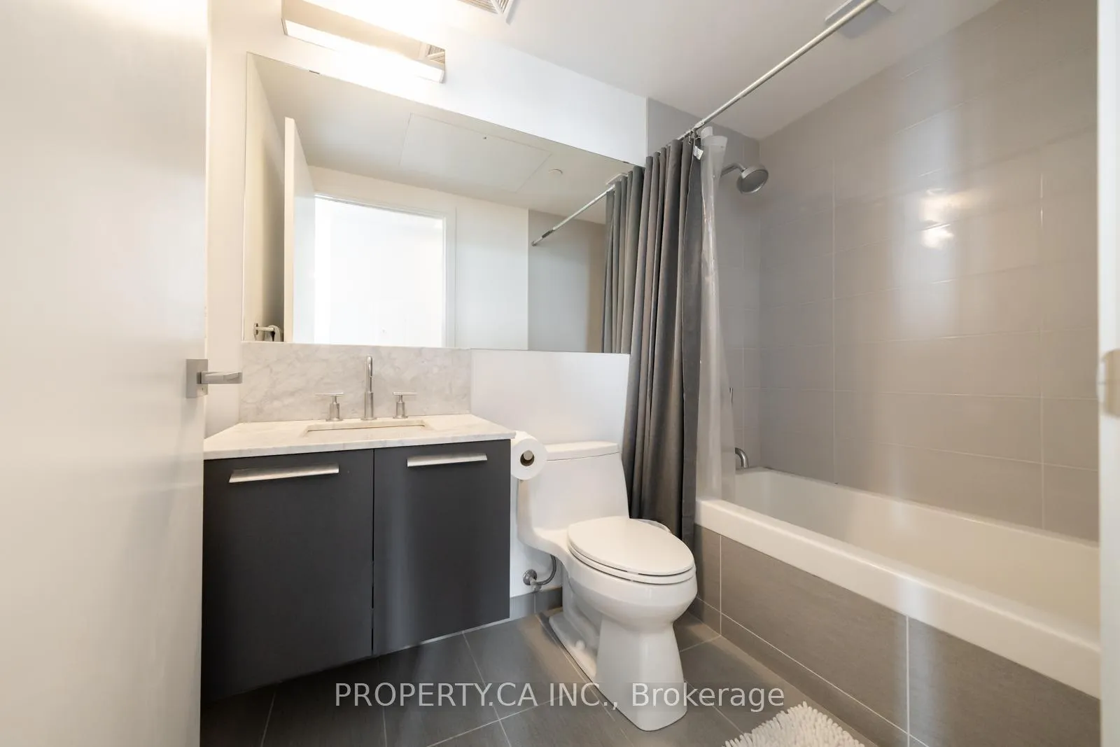 Photo 13 of Unit 2812, 50 Charles Street, Toronto, Church-Yonge Corridor — HOMEH