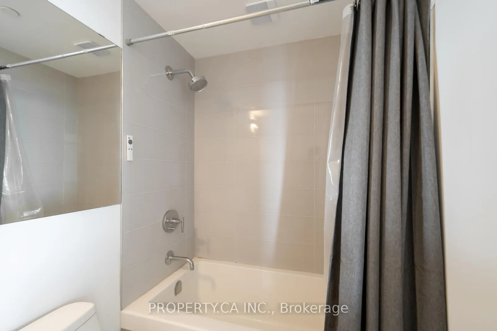 Photo 14 of Unit 2812, 50 Charles Street, Toronto, Church-Yonge Corridor — HOMEH