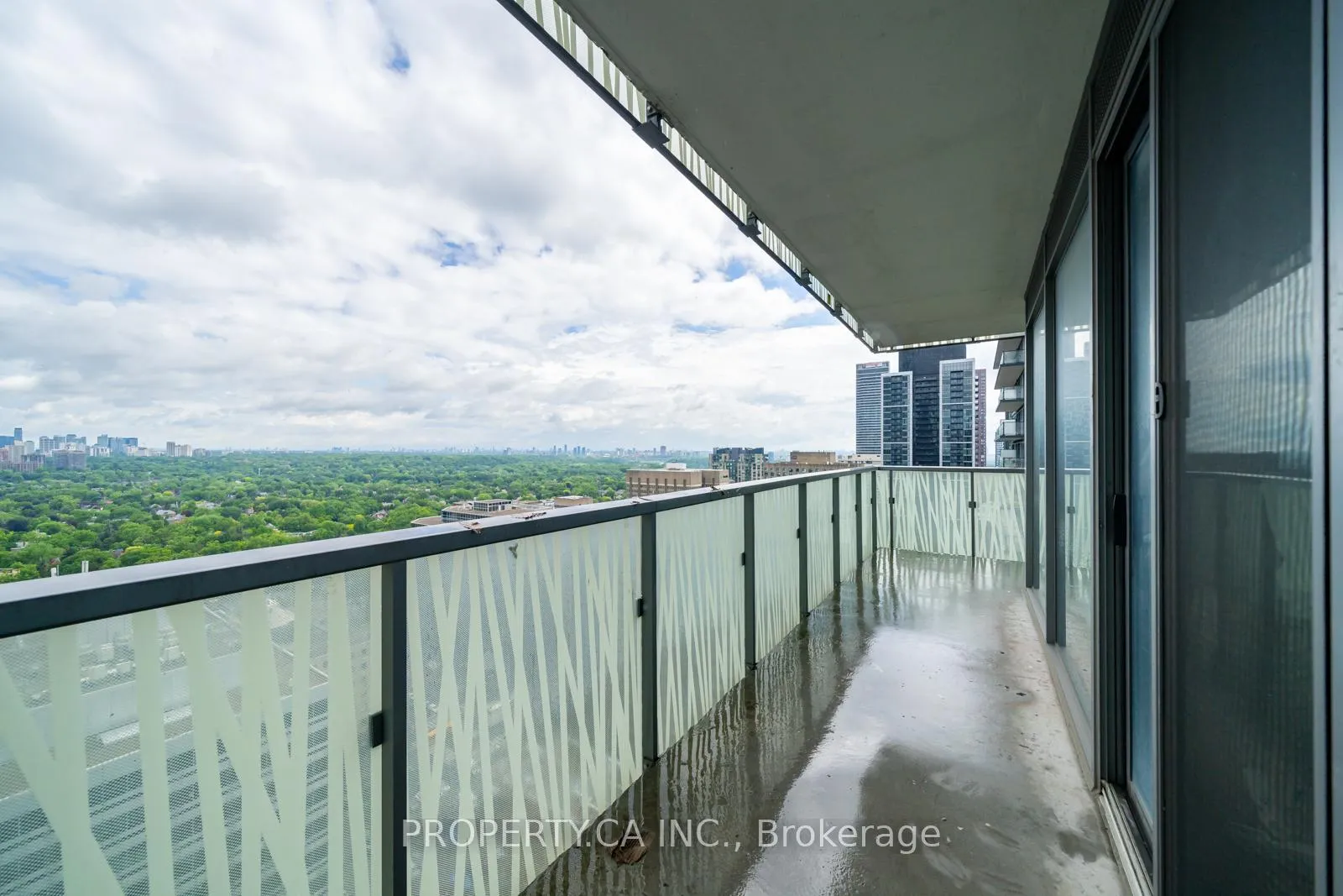Photo 19 of Unit 2812, 50 Charles Street, Toronto, Church-Yonge Corridor — HOMEH
