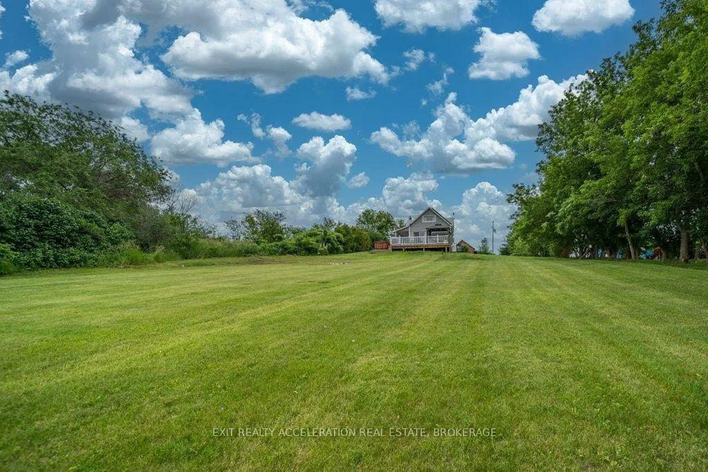 Photo 32 of 731 B County Rd 9, Greater Napanee, Greater Napanee — HOMEH