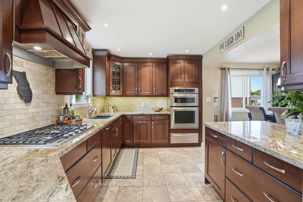 Photo 13 of 2193 Bader Crescent, Burlington, Brant Hills — HOMEH