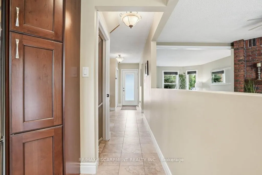 Photo 16 of 2193 Bader Crescent, Burlington, Brant Hills — HOMEH