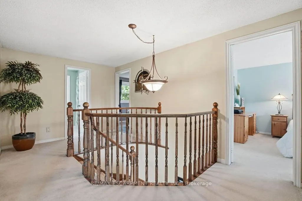 Photo 23 of 2193 Bader Crescent, Burlington, Brant Hills — HOMEH