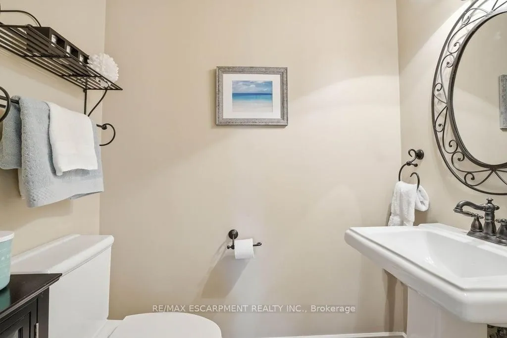 Photo 31 of 2193 Bader Crescent, Burlington, Brant Hills — HOMEH