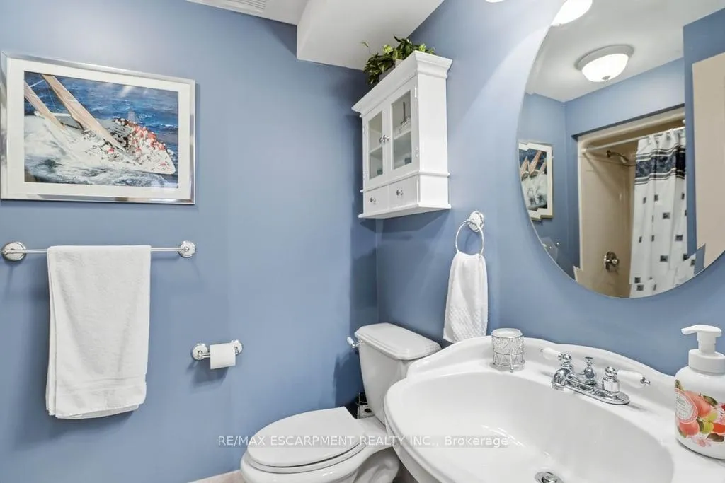 Photo 34 of 2193 Bader Crescent, Burlington, Brant Hills — HOMEH