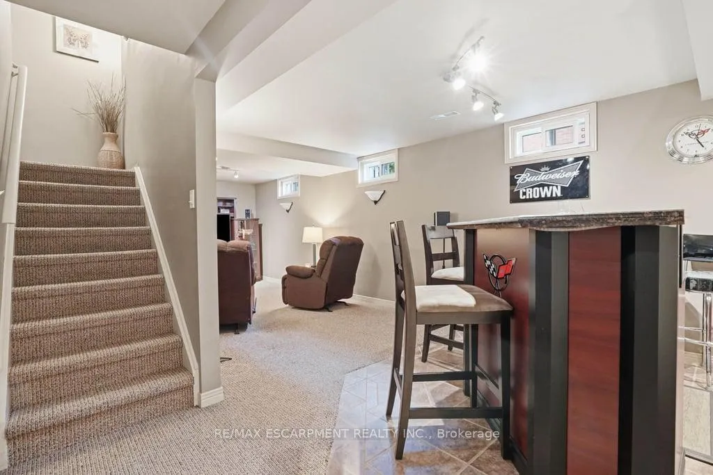 Photo 36 of 2193 Bader Crescent, Burlington, Brant Hills — HOMEH