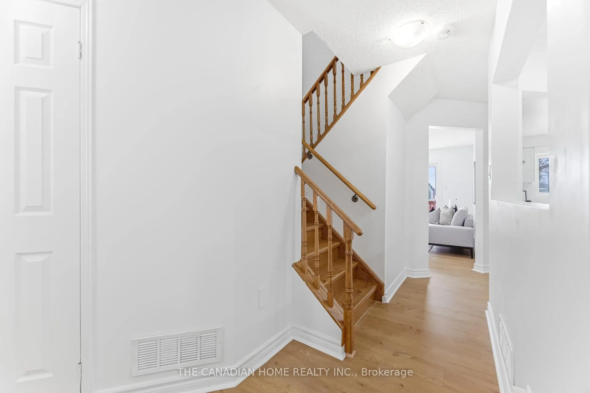 Photo 17 of 237 Bufford Drive, Brampton, Brampton South — HOMEH