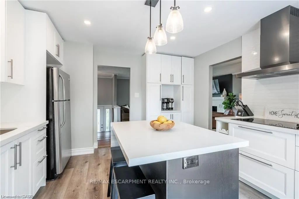 Photo 15 of 152 7th Concession Road E, Hamilton, Rural Flamborough — HOMEH