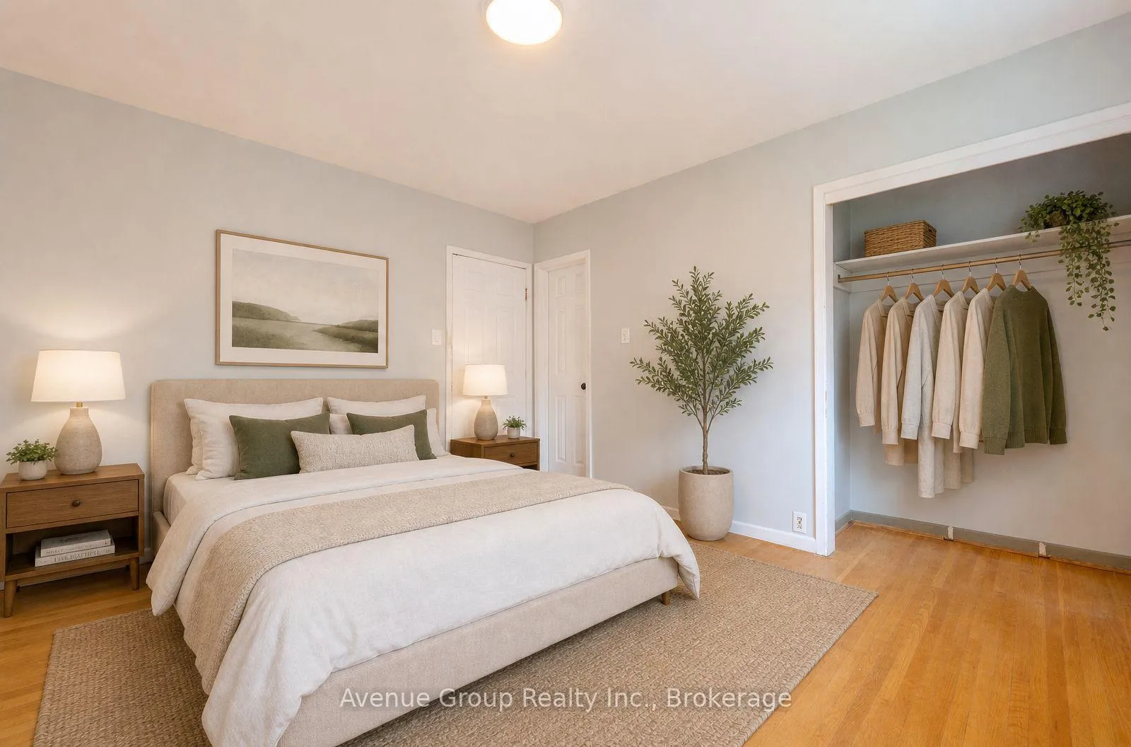Photo 15 of 124 Westhumber Boulevard, Etobicoke, West Humber-Clairville — HOMEH