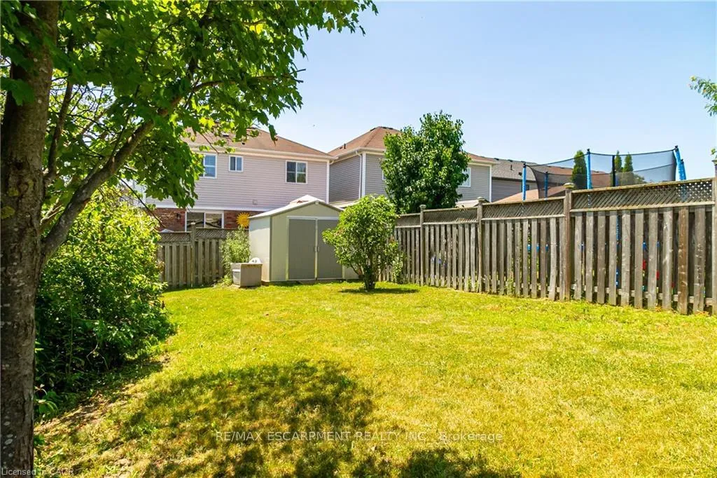 Photo 21 of 137 Windwood Drive, Hamilton, Binbrook — HOMEH