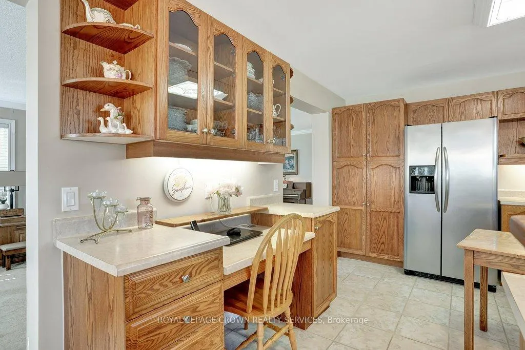 Photo 13 of 104 Dunadry Lane, Hamilton, Rural Flamborough — HOMEH
