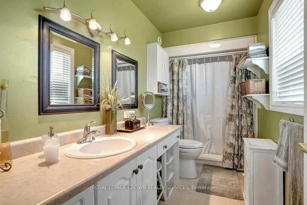 Photo 22 of 104 Dunadry Lane, Hamilton, Rural Flamborough — HOMEH