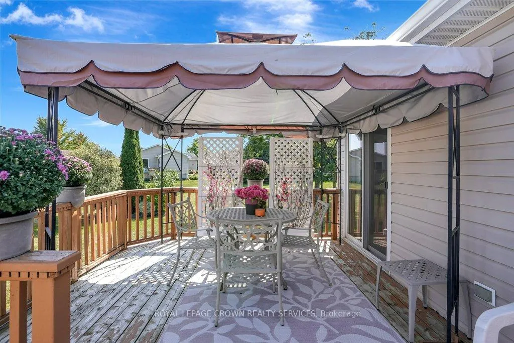 Photo 34 of 104 Dunadry Lane, Hamilton, Rural Flamborough — HOMEH