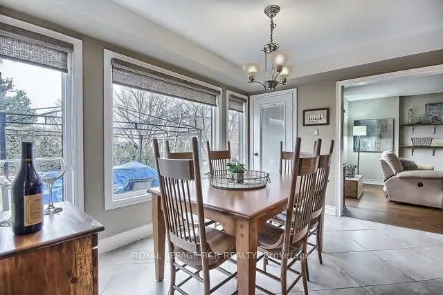 Photo 11 of 617 Brooker Ridge, Newmarket, Stonehaven-Wyndham — HOMEH