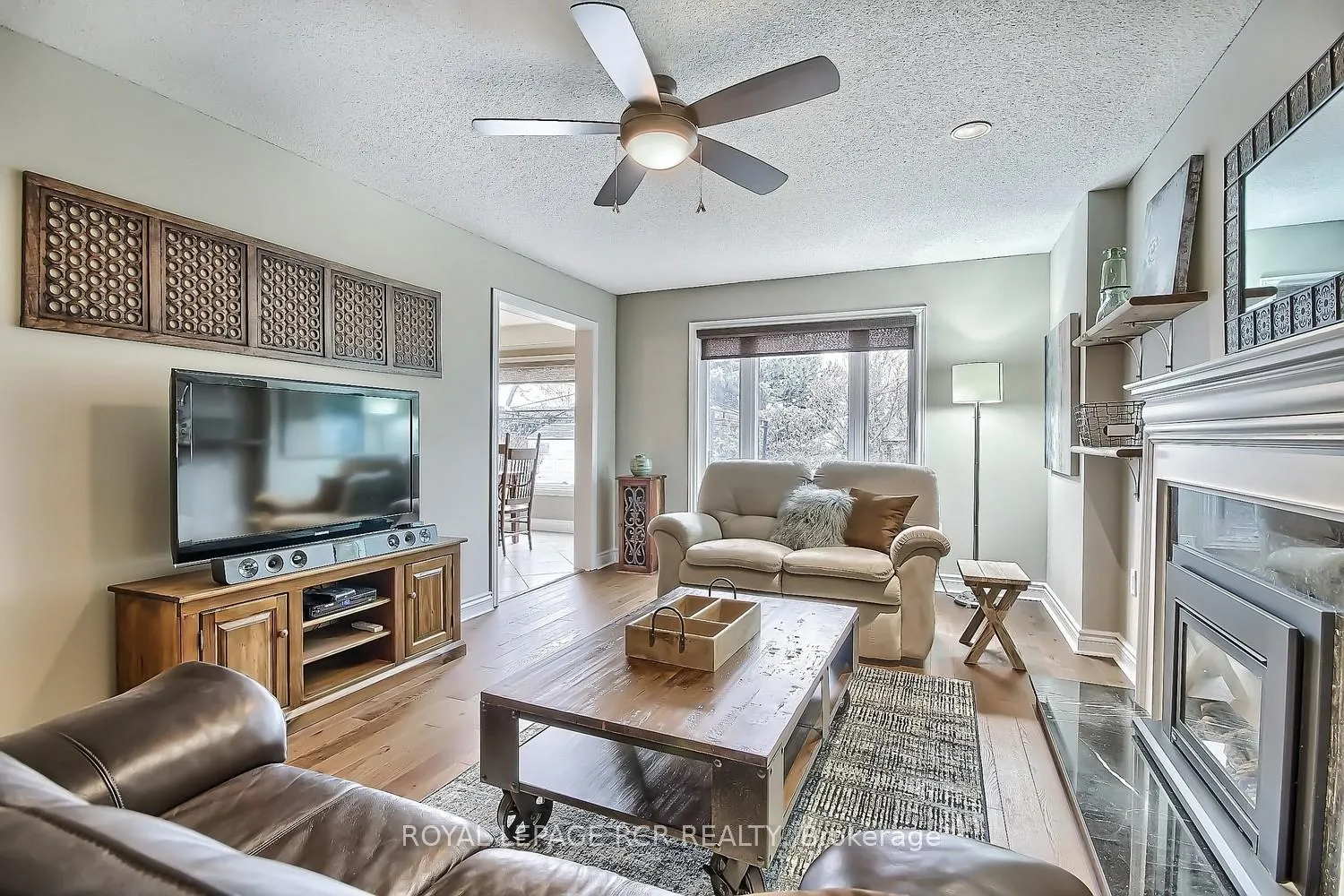 Photo 14 of 617 Brooker Ridge, Newmarket, Stonehaven-Wyndham — HOMEH