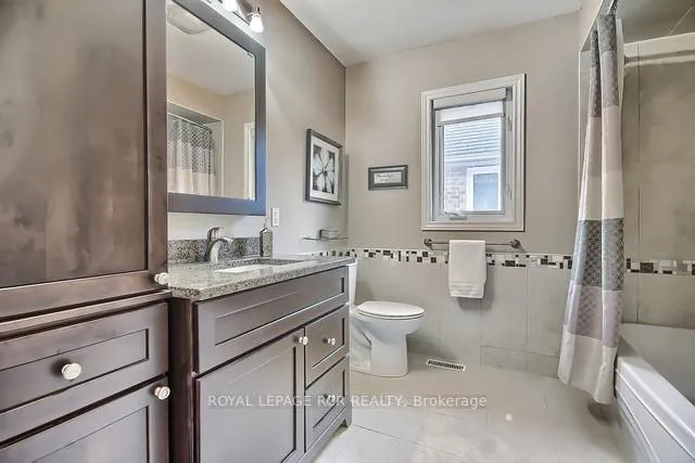 Photo 27 of 617 Brooker Ridge, Newmarket, Stonehaven-Wyndham — HOMEH
