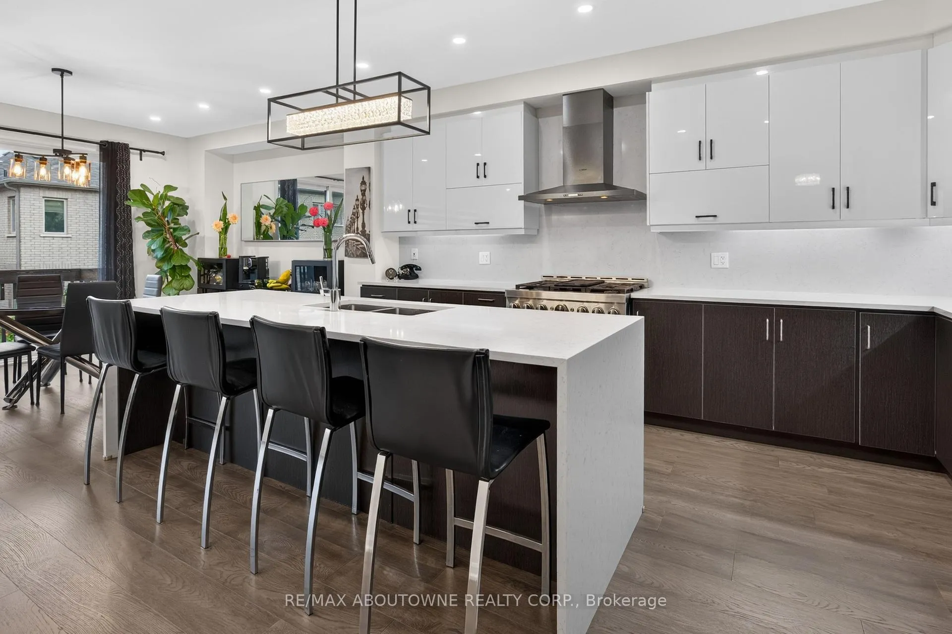 Photo 13 of 3364 Vernon Powell Drive, Oakville, Glenorchy — HOMEH