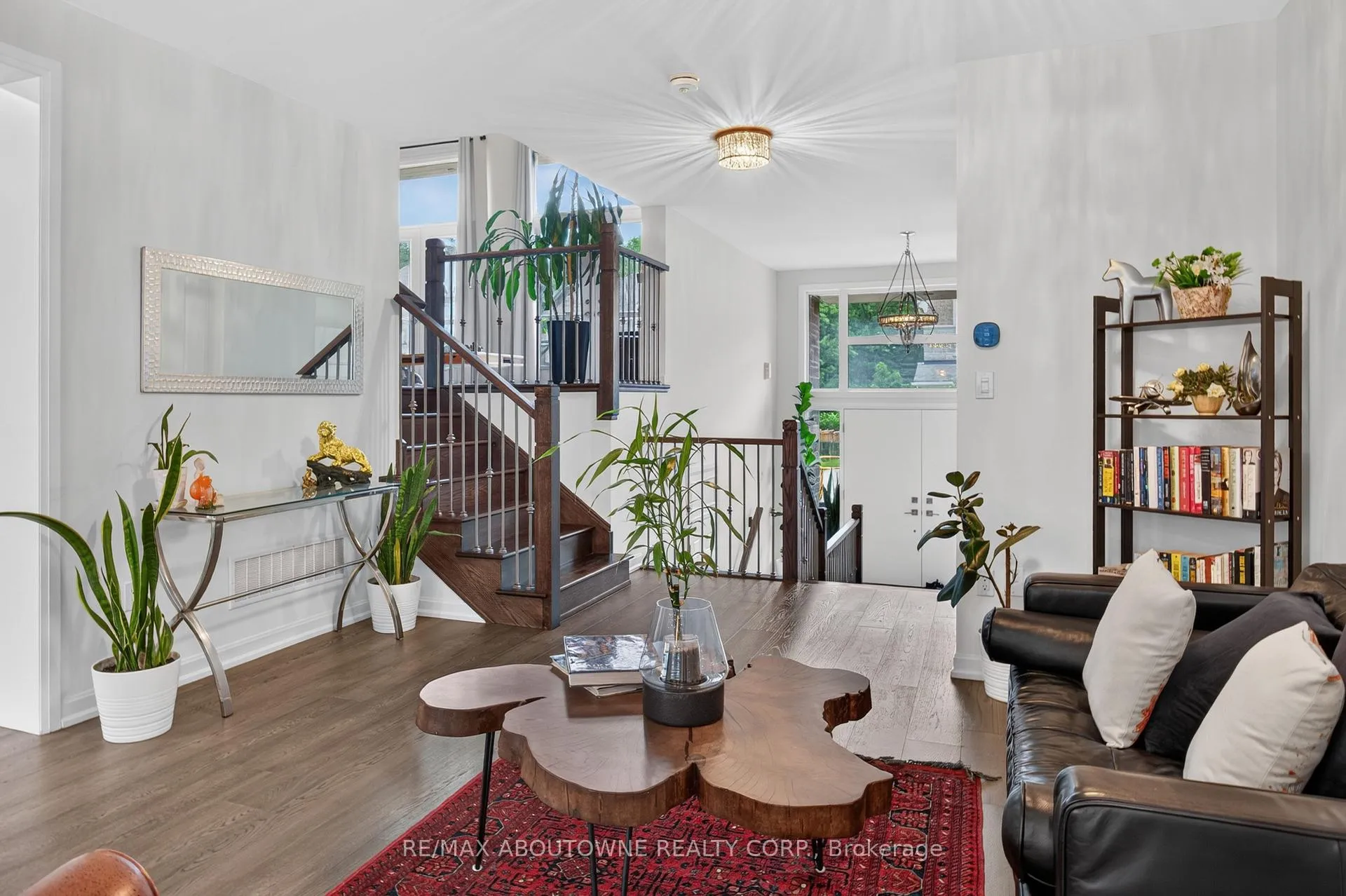 Photo 18 of 3364 Vernon Powell Drive, Oakville, Glenorchy — HOMEH
