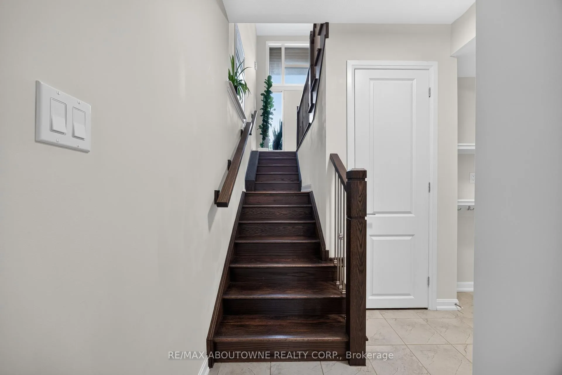 Photo 32 of 3364 Vernon Powell Drive, Oakville, Glenorchy — HOMEH