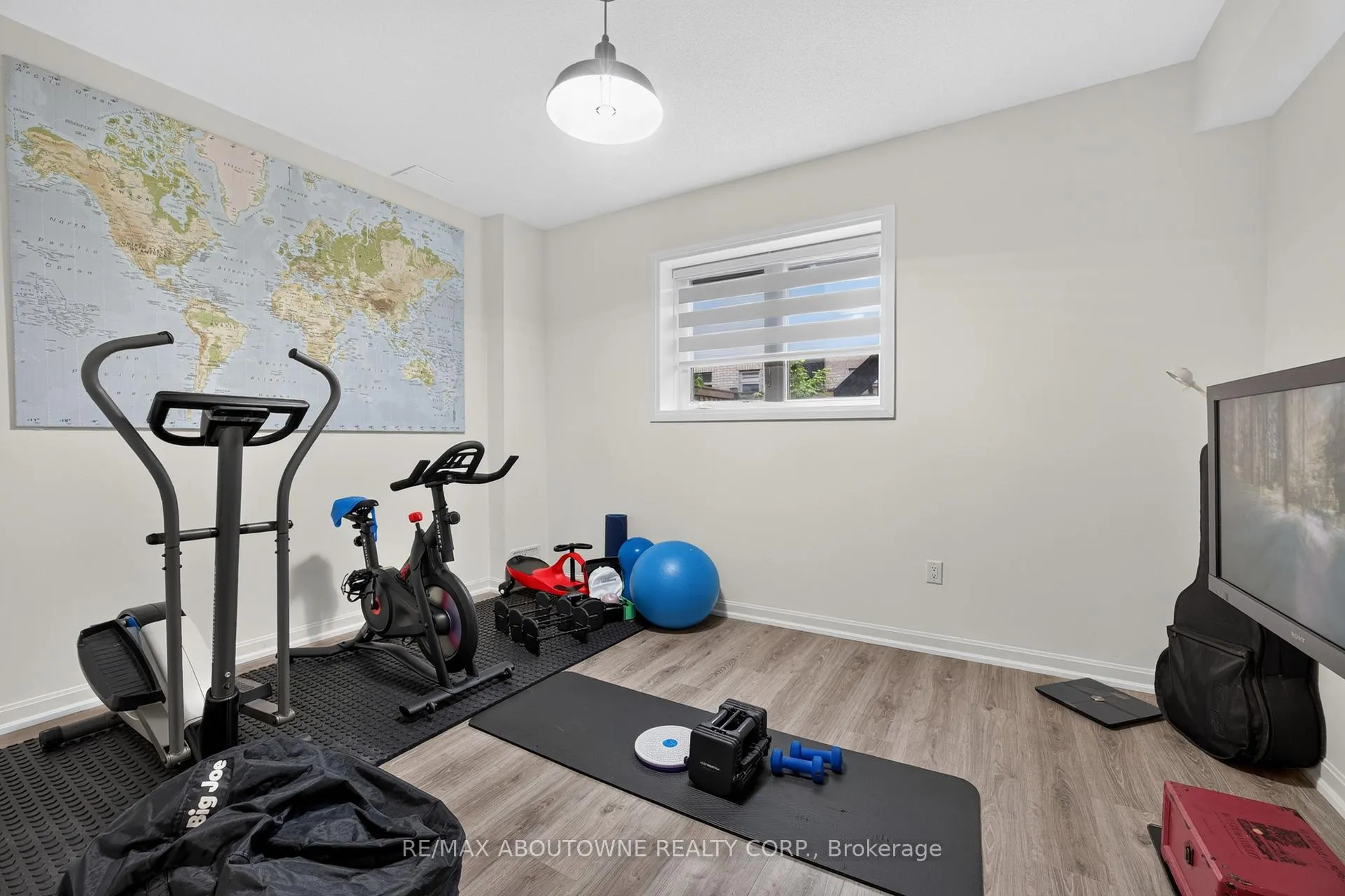 Photo 36 of 3364 Vernon Powell Drive, Oakville, Glenorchy — HOMEH